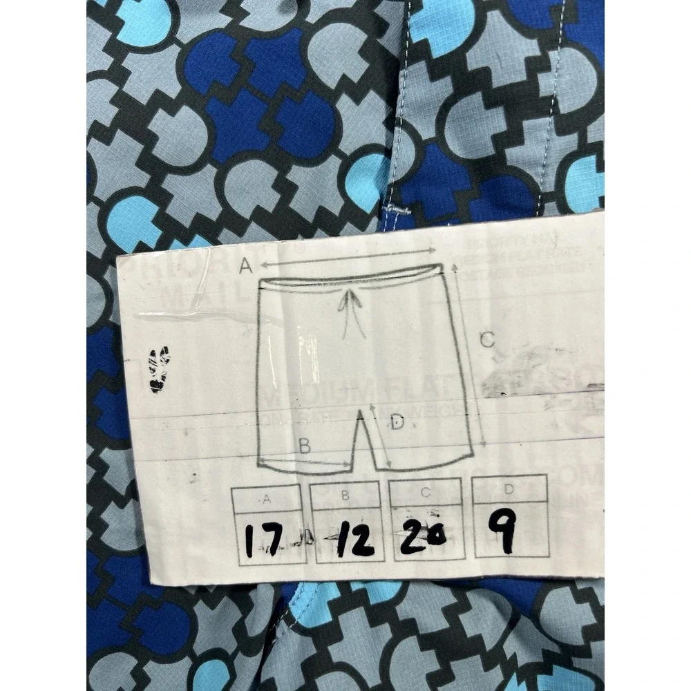 Patagonia Men's 34 Stretch Planing Board Shorts Blue Gray Geometric Zip